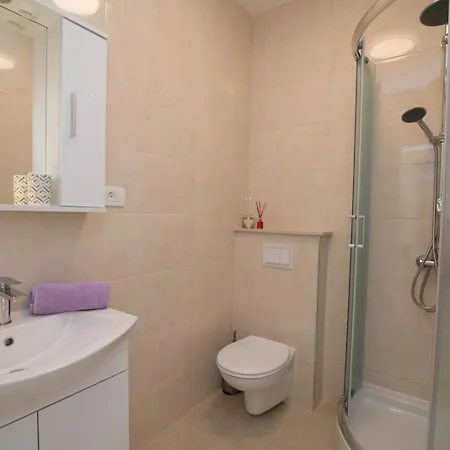 Complex 21 Gæstehus 3*