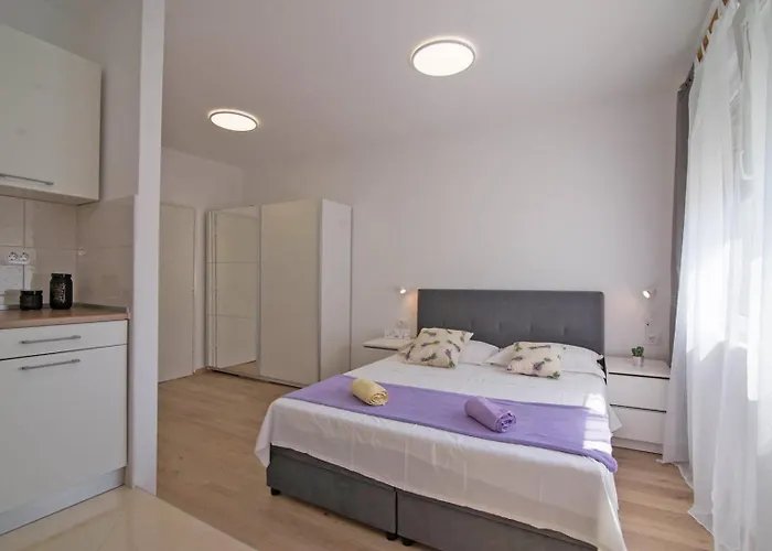 Complex 21 3* Mali Lošinj