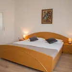 Complex 21 3* Mali Losinj