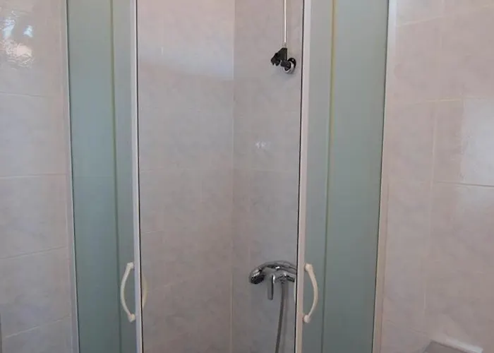 게스트하우스 Complex 21 말리로시니